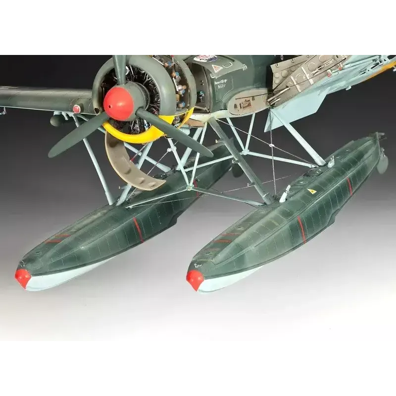 Plastový modelársky set REVELL ARADO AR 196A-3 hydroplán v mierke 1:32