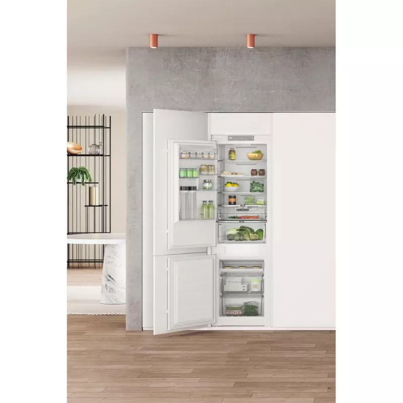 Whirlpool WHC18 T322 vstavaná chladnička 250 L