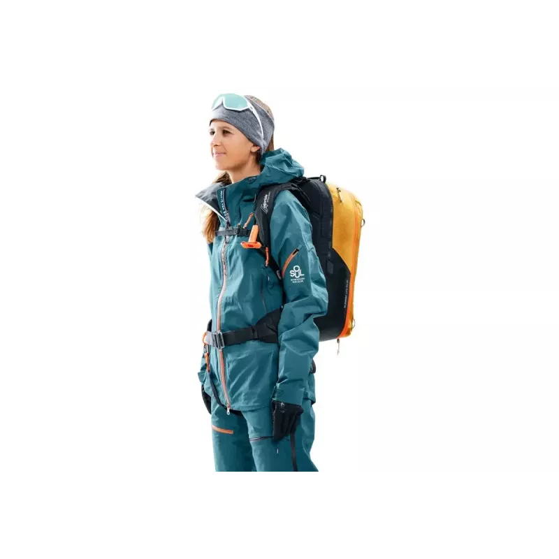 Batoh DEUTER Alproof Lite 20 SL – ľahký 20-litrový batoh v dámskom strihu
