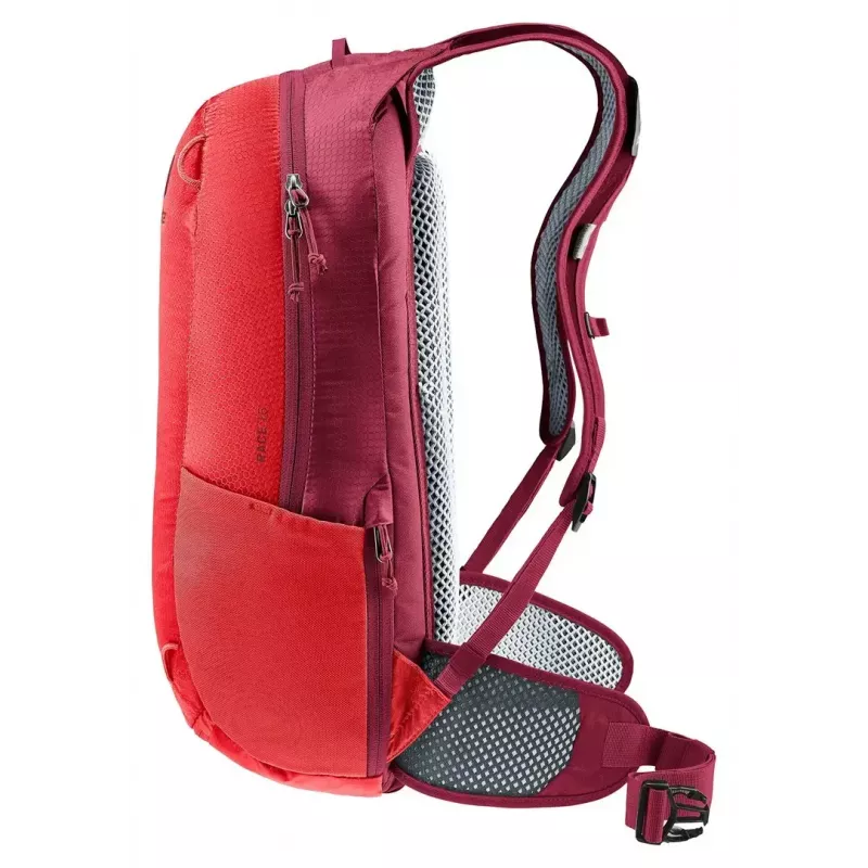 Denný batoh DEUTER Race 16 — denný batoh, objem 16 L, cherry