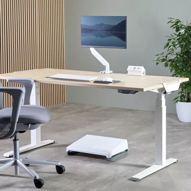 Fellowes 100137173 predlžovací kábel 2 m 1 AC zásuvka interiér biela