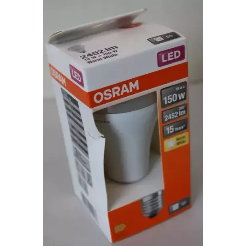 LEDvance Parathom Classic LED E27 19W 827 (teplá biela) nestmievateľná — poškodený obal