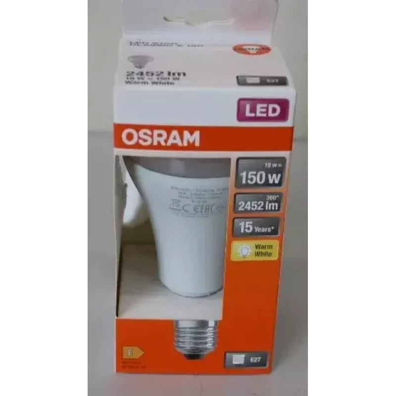 LEDvance Parathom Classic LED E27 19W 827 (teplá biela) nestmievateľná — poškodený obal