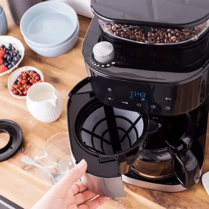 Filtračný kávovar Gastroback 1,5 l Grind & Brew Pro