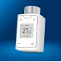 FRITZ Smart Thermo 302 termostat (interiérový), biely, ovládanie tlačidlami, AA batéria, 51×51×90 mm