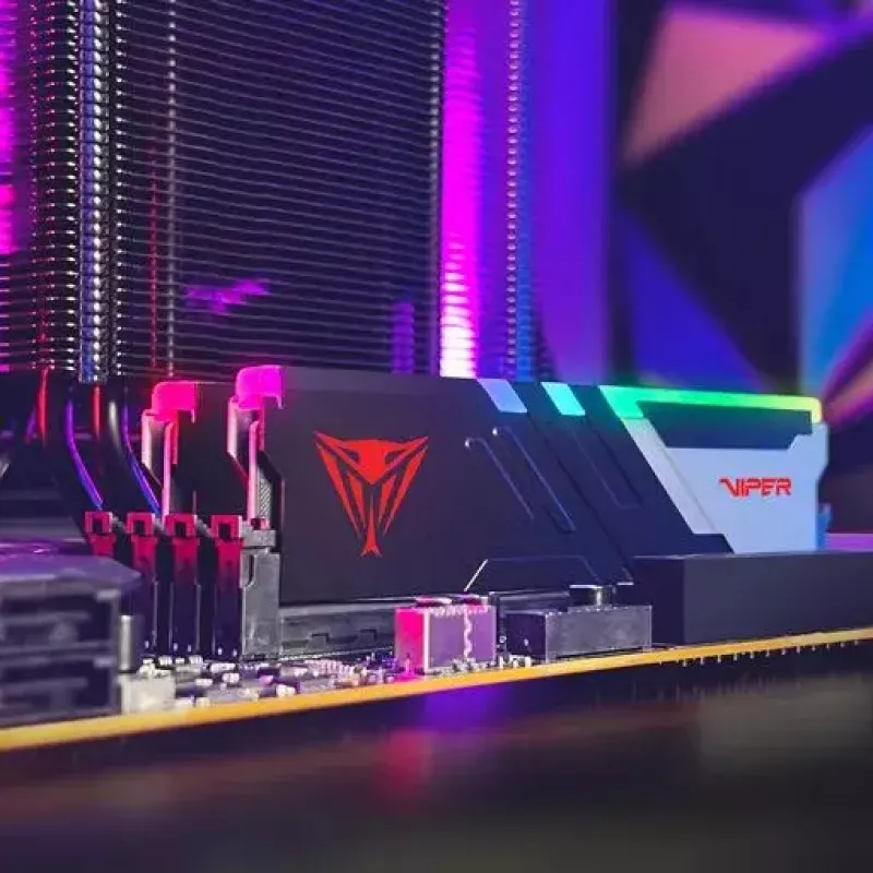 64 GB Patriot DIMM 5200 (2x 32 GB) Dual-Kit (čierna, PVVR564G520C40K, Viper Venom RGB, INTEL XMP)