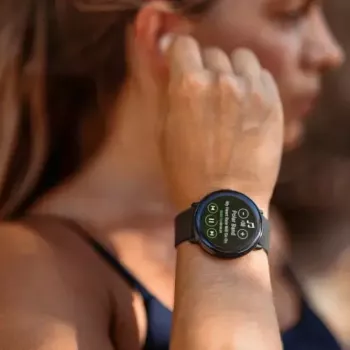 Smart hodinky Polar Ignite 3 čierne