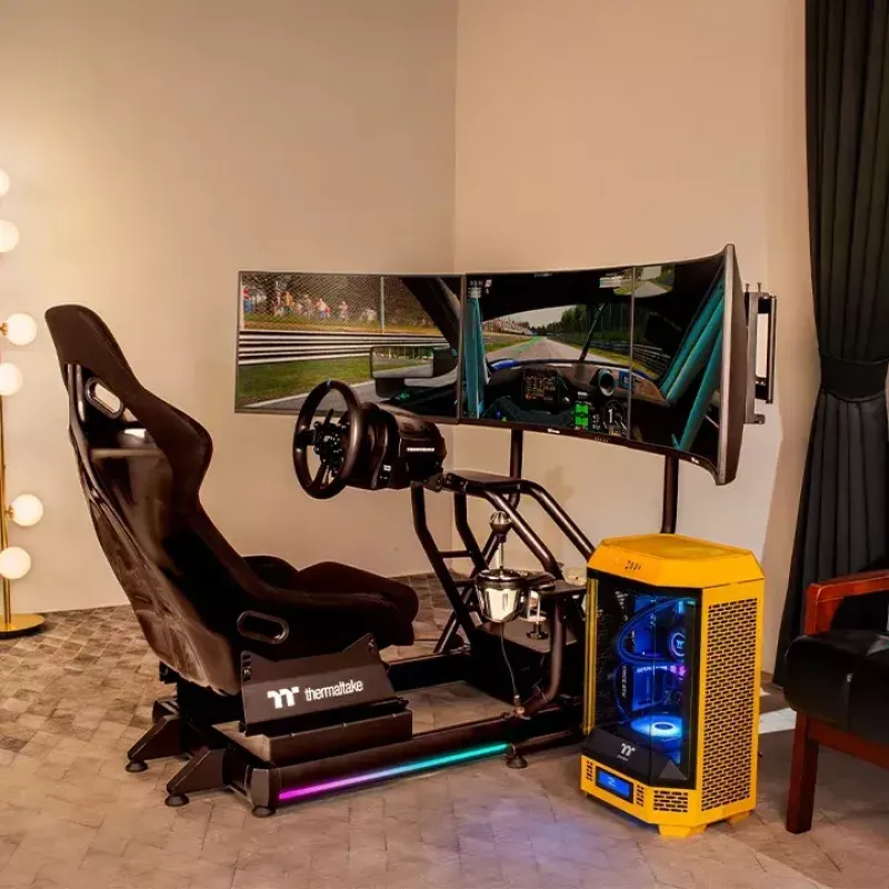 Pretekársky kokpit Thermaltake GR500