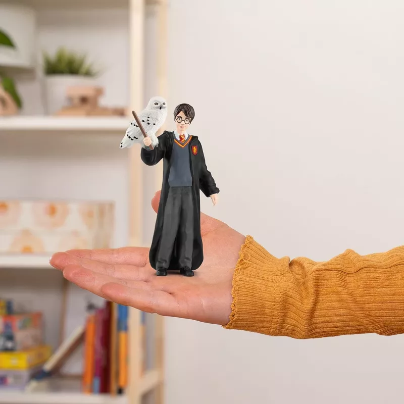 Figúrka Schleich Harry Potter & Hedviga viacfarebná 42633 odporúčaný vek 6+