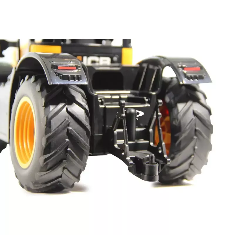 Traktor Jamara 405300 RC model s elektromotorom 1:16 od 6 rokov