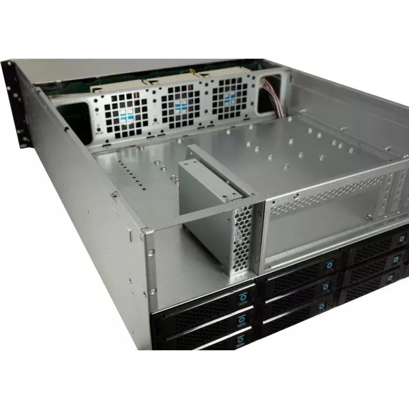 HDD skriňa Inter-Tech 4U-4736 36 diskov 2,5/3,5 palcov SAS SATA