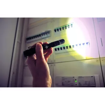 Ručná baterka Brennenstuhl 1173750003 LED čierna hliník IP44 5W