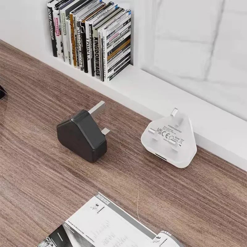 CoreParts MBXUSB-AC0017 univerzálna mobilná nabíjačka čierna AC interiérová
