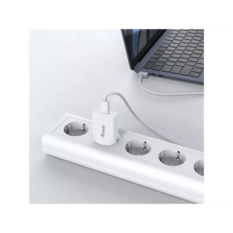 Nástenná nabíjačka EQUIP 1-portová 20W GaN USB-C PD — vstup 100–240V, max. výstup 12V, biela