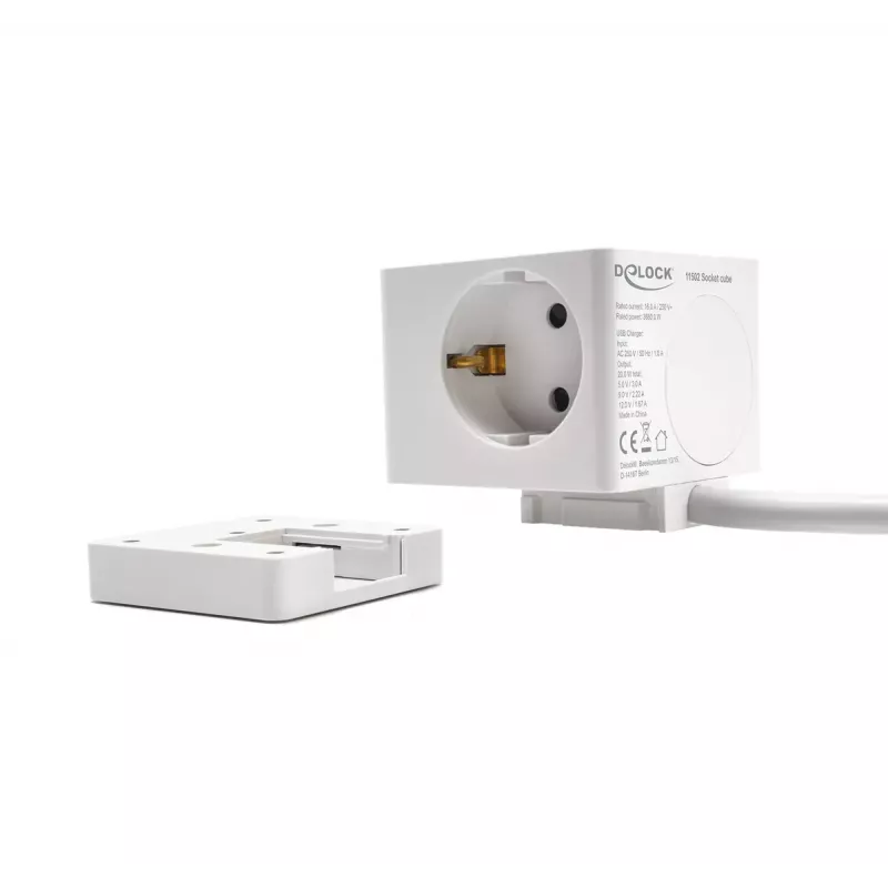 DeLOCK 11502 predlžovací napájací kábel 1,5 m 3 AC zásuvky interiér biely