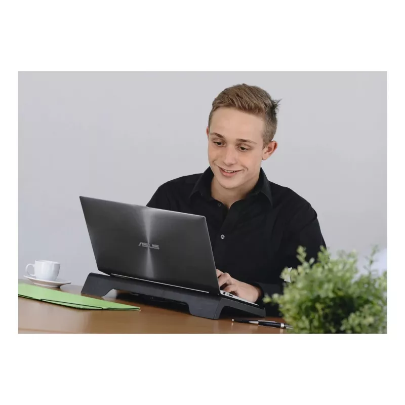 Hama čierna chladiaca podložka na notebook 39,6 cm (15,6 palcov)