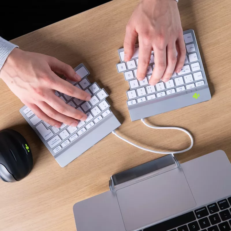 R-Go Tools ergonomická klávesnica R-Go Split Break so softvérom na prestávky, ergonomická delená klávesnica, AZERTY (FR), Bluetooth, biela