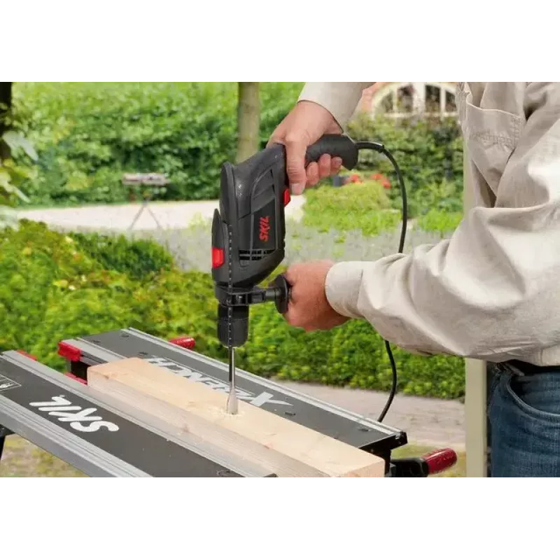 Dieračka Skil 6290 AA 2700 RPM bez kľúča 1,7 kg
