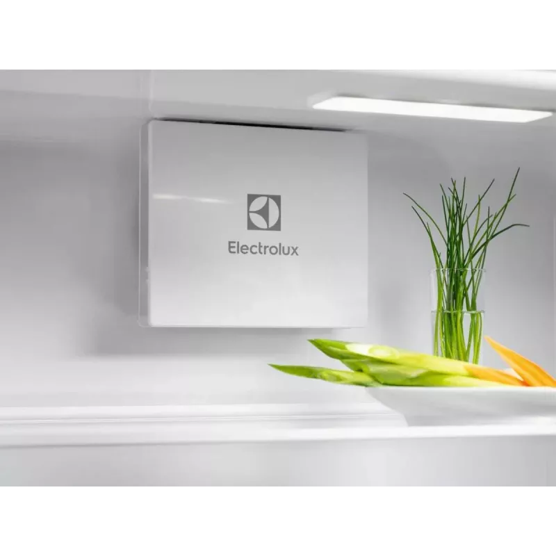Zabudovateľná chladnička Electrolux LND5FE18S 269 L
