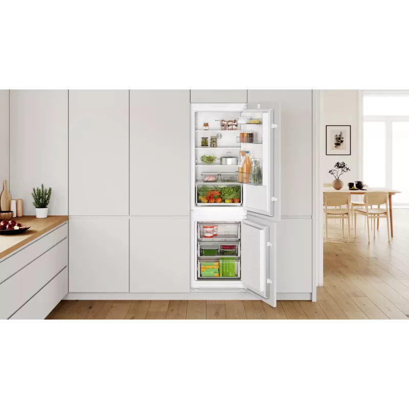 Bosch Serie 2 KIN86NSE0 chladnička s mrazničkou vstavaná 260 L