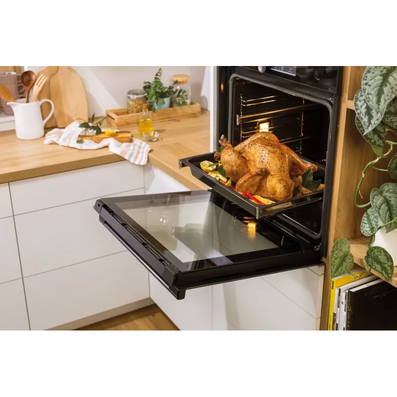 Gorenje BOS6747A01BG 77 L čierna