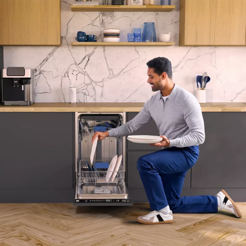 Beko BDIS38040Q vstavaná slim umývačka riadu s AquaIntense®