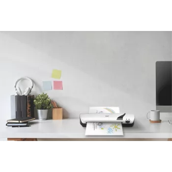 GBC Inspire+ A4 laminátor, 24,1 cm, teplý laminátor, 250 mm/min, 0,5 mm, A4, 100 µm