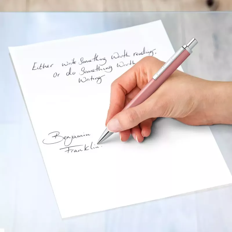 Guľôčkové pero s klipom a mechanizmom Staedtler 444 modrá