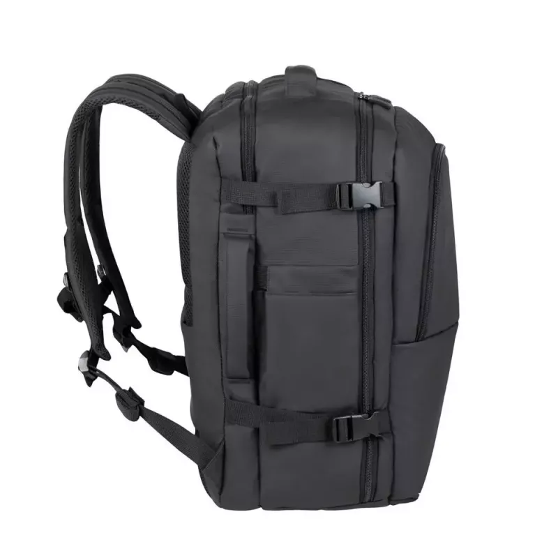 Voľnočasový batoh Rivacase Tegel 8465 čierny polyester EKOLOGICKÝ