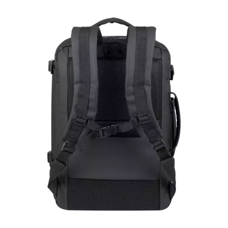 Voľnočasový batoh Rivacase Tegel 8465 čierny polyester EKOLOGICKÝ