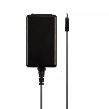 Lindy 5VDC 4A IEC C14 napájací zdroj, 5,5/2,5 mm, univerzálny, interiérový, 100 - 240 V, 50/60 Hz, 20 W, 5 V