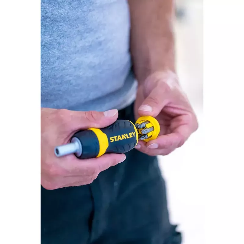 Skrutkovač Stanley Stubby Multibit Ratcheting 0-66-358