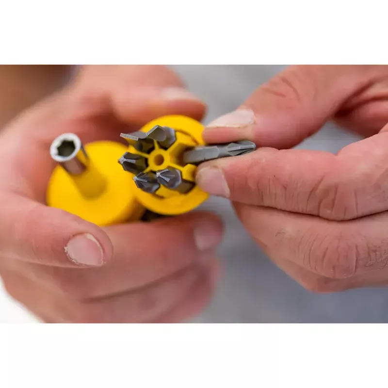 Skrutkovač Stanley Stubby Multibit Ratcheting 0-66-358