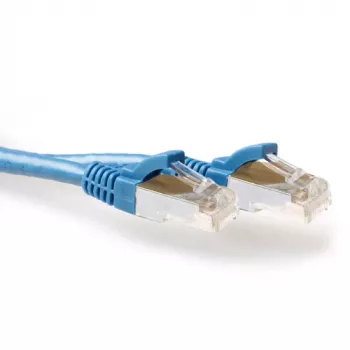 ACT modrý 2 metre LSZH SFTP CAT6A patch kábel bez západky s RJ45 konektormi