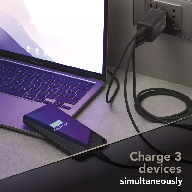 Cellularline Multipower Micro 65W ultra kompaktná 65W rýchlonabíjačka s 3 konektormi