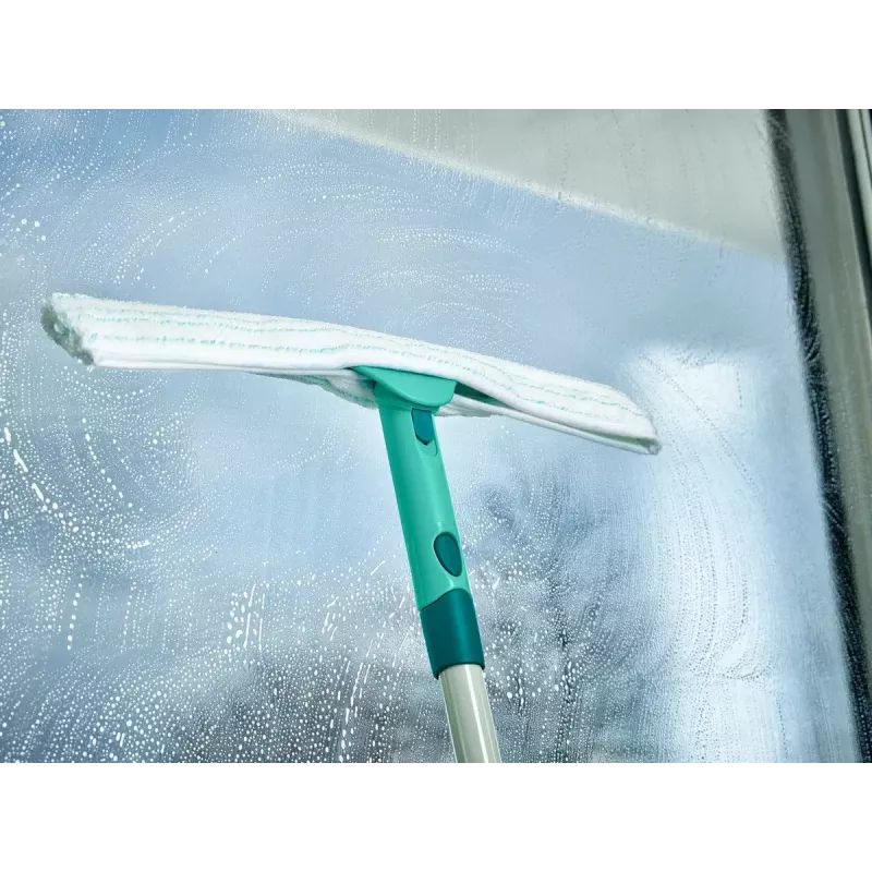 Stierka na okná Leifheit Window Slider M 28 cm, model 51425