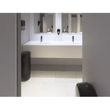 Dávkovač papierových utierok Tork 553108