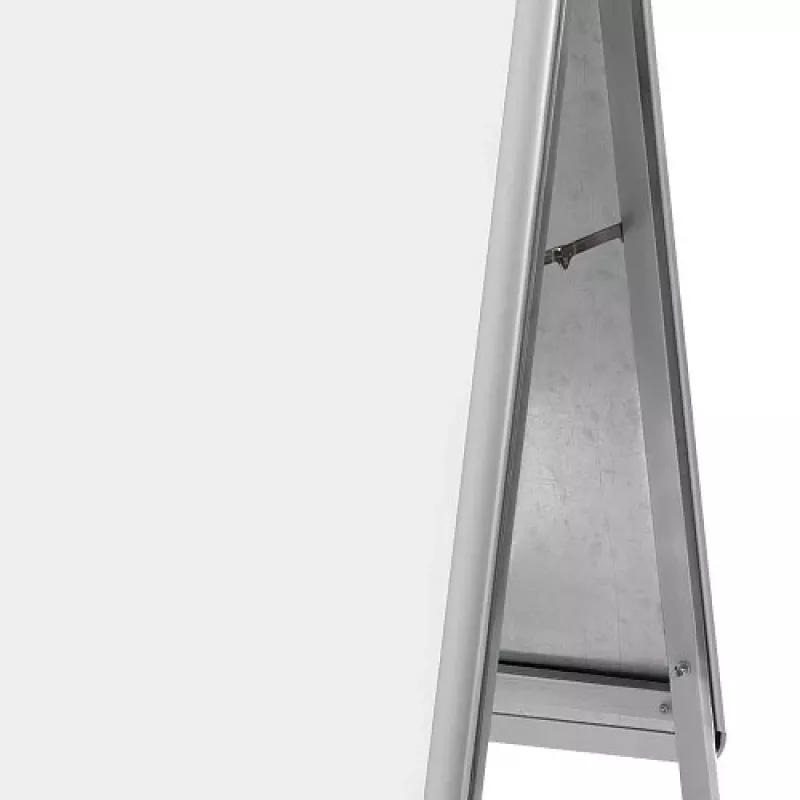 Nobo Essence A2 A-Frame stojan na chodník, strieborný, hliník, 485 mm, 850 mm