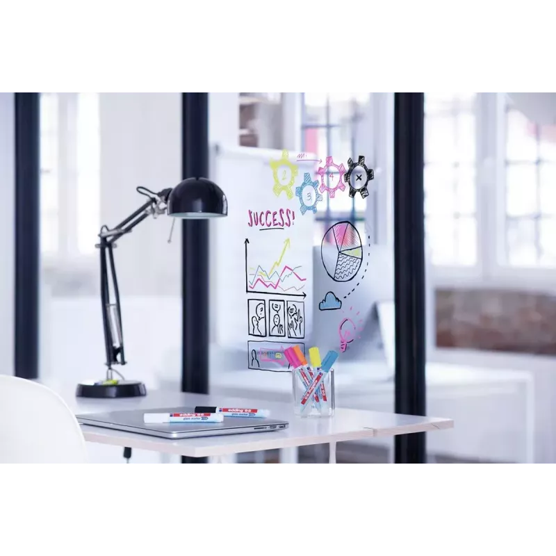 Sklenený marker Edding 95 okrúhly hrot čierny