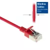 ACT červený 10 m LSZH U/FTP CAT6A slimline patch kábel pre dátové centrum s RJ45 konektormi