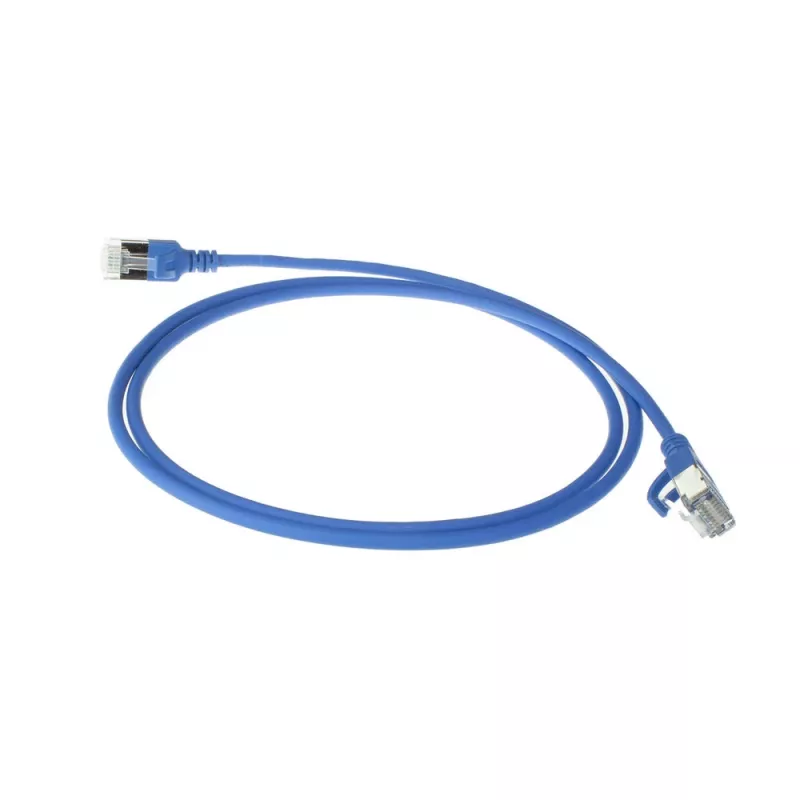 ACT modrý 7 m LSZH U/FTP CAT6A slimline patch kábel pre dátové centrum s ochranou zaťahovacej poistky a RJ45 konektormi