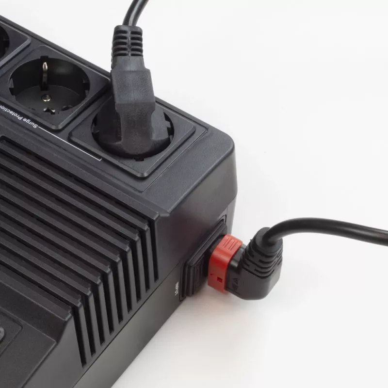 ACT napájací kábel C14 – C13 IEC Lock (zahnutý doľava) čierny 3 m, PC2050