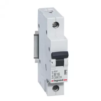Legrand RX3 miniatúrny istič typ B 1