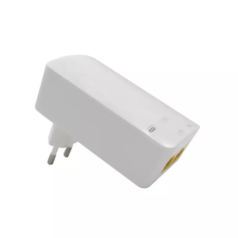 PoE injektor MicroConnect MC-POEINJ-EU — jednoportový Power over Ethernet injektor