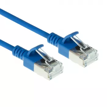 ACT modrá 2-metrová LSZH U/FTP CAT6A dátacentrum Slimline patch kábel s ochranou západky a RJ45 konektormi