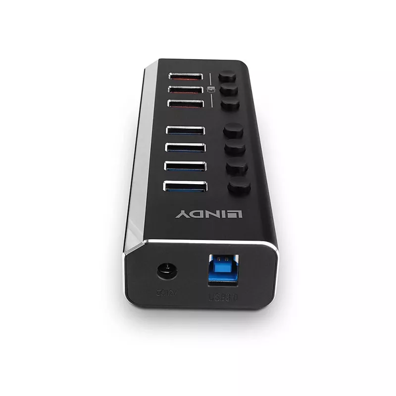 Lindy 4 port USB 3.0 hub s 3 Quick Charge 3.0 konektormi