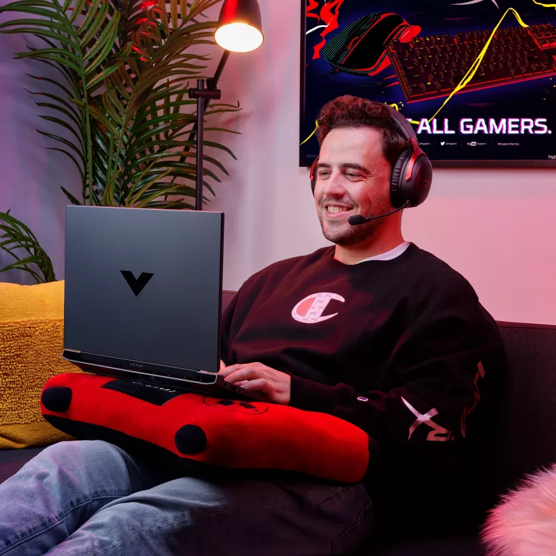 HyperX Cloud III Wireless - herný headset, čierny, Čína, okolo uší, uzavretý, aktívny, 155 mm
