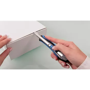 Nôž s odlamovacou čepeľou WEDO 78 909 čierno-modrý