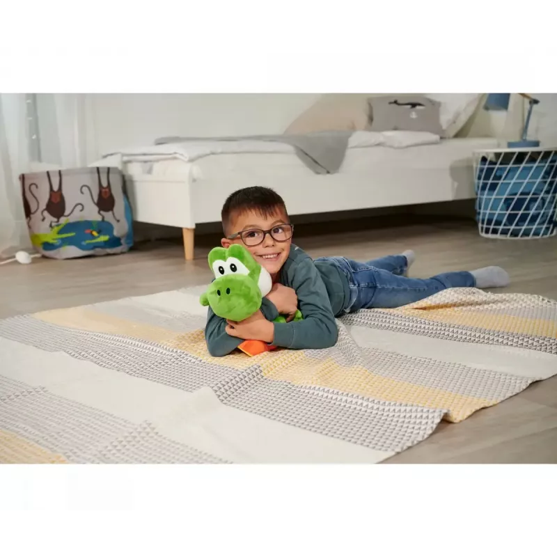 Plyšová hračka figúrka Yoshi od Simba-Dickie, téma Super Mario, model 109231012, cca 30 cm