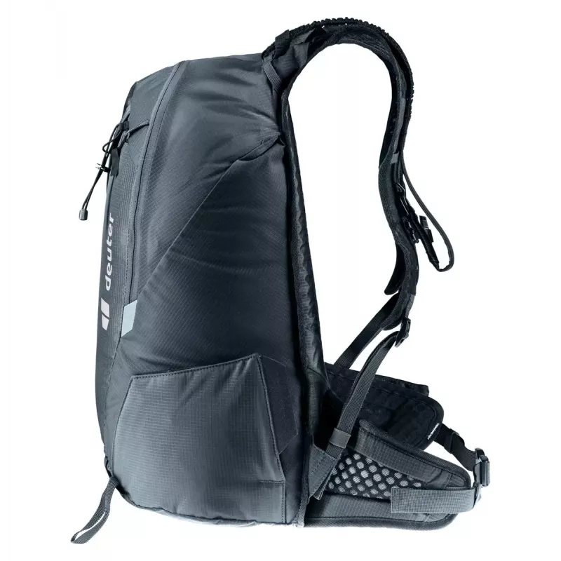 Športový batoh DEUTER Updays 26 — 26 l, čierny, polyamid, 51×31×23 cm, bez PFAS